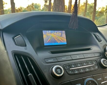 Сірий Форд Фокус, об'ємом двигуна 2 л та пробігом 135 тис. км за 8500 $, фото 6 на Automoto.ua