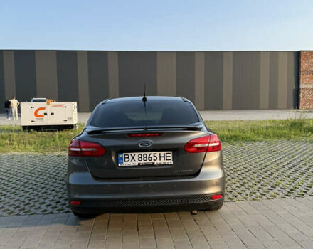 Серый Форд Фокус, объемом двигателя 2 л и пробегом 106 тыс. км за 11000 $, фото 4 на Automoto.ua