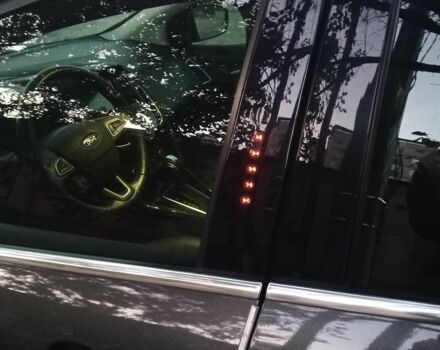 Серый Форд Фокус, объемом двигателя 2 л и пробегом 103 тыс. км за 10685 $, фото 4 на Automoto.ua