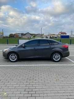 Сірий Форд Фокус, об'ємом двигуна 2 л та пробігом 111 тис. км за 8000 $, фото 1 на Automoto.ua