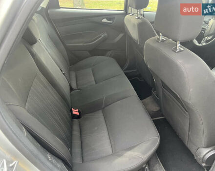 Серый Форд Фокус, объемом двигателя 2 л и пробегом 123 тыс. км за 8100 $, фото 9 на Automoto.ua