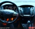 Сірий Форд Фокус, об'ємом двигуна 2 л та пробігом 136 тис. км за 8499 $, фото 5 на Automoto.ua