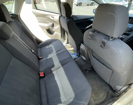 Серый Форд Фокус, объемом двигателя 1 л и пробегом 60 тыс. км за 9200 $, фото 12 на Automoto.ua