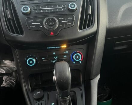 Серый Форд Фокус, объемом двигателя 2 л и пробегом 140 тыс. км за 4600 $, фото 4 на Automoto.ua