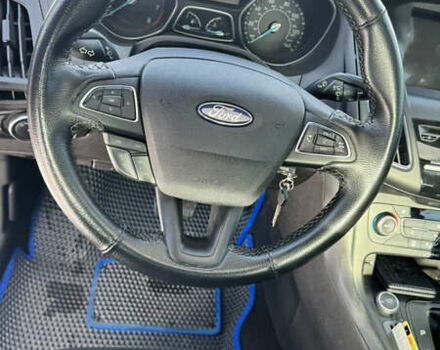 Серый Форд Фокус, объемом двигателя 2 л и пробегом 119 тыс. км за 9800 $, фото 12 на Automoto.ua