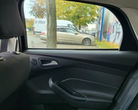 Сірий Форд Фокус, об'ємом двигуна 2 л та пробігом 152 тис. км за 9000 $, фото 20 на Automoto.ua
