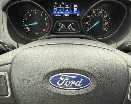 Сірий Форд Фокус, об'ємом двигуна 2 л та пробігом 119 тис. км за 8500 $, фото 5 на Automoto.ua