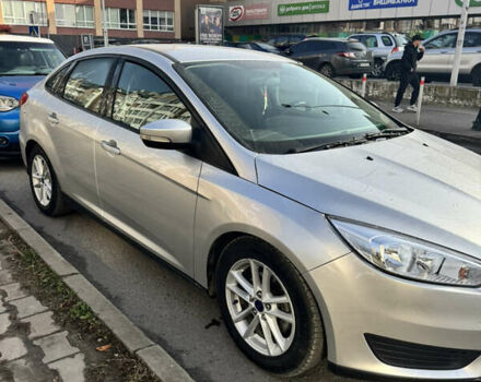 Сірий Форд Фокус, об'ємом двигуна 2 л та пробігом 121 тис. км за 9000 $, фото 1 на Automoto.ua