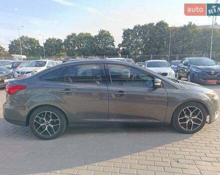 Сірий Форд Фокус, об'ємом двигуна 2 л та пробігом 103 тис. км за 9000 $, фото 7 на Automoto.ua