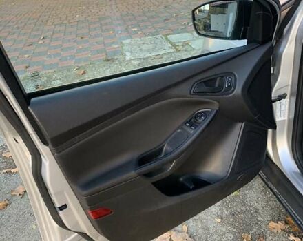 Серый Форд Фокус, объемом двигателя 2 л и пробегом 115 тыс. км за 7950 $, фото 9 на Automoto.ua