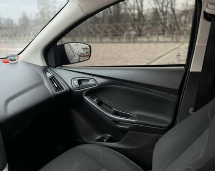 Серый Форд Фокус, объемом двигателя 2 л и пробегом 112 тыс. км за 8500 $, фото 13 на Automoto.ua