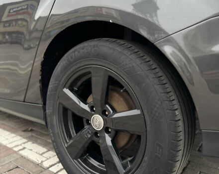 Серый Форд Фокус, объемом двигателя 2 л и пробегом 112 тыс. км за 8500 $, фото 33 на Automoto.ua