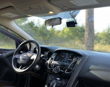 Сірий Форд Фокус, об'ємом двигуна 2 л та пробігом 125 тис. км за 12500 $, фото 54 на Automoto.ua