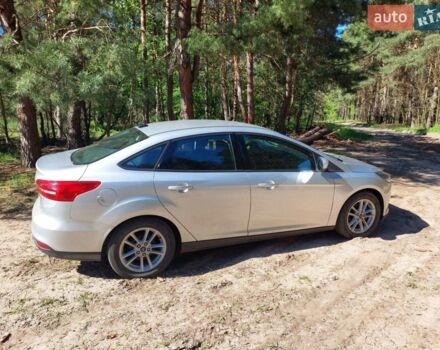 Сірий Форд Фокус, об'ємом двигуна 2 л та пробігом 95 тис. км за 9000 $, фото 8 на Automoto.ua