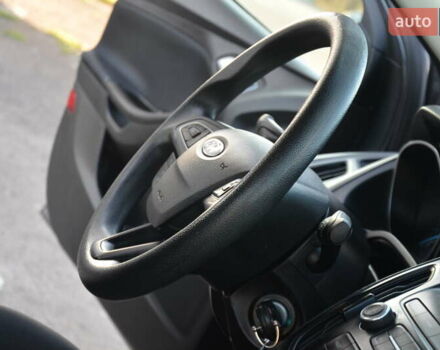 Сірий Форд Фокус, об'ємом двигуна 1 л та пробігом 125 тис. км за 6250 $, фото 67 на Automoto.ua