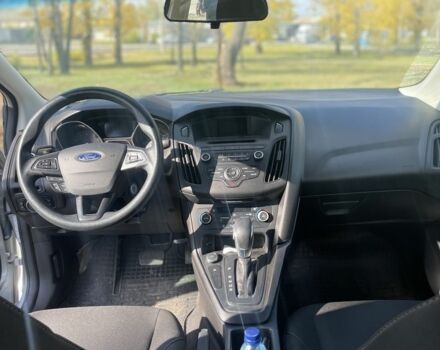 Сірий Форд Фокус, об'ємом двигуна 1 л та пробігом 75 тис. км за 8350 $, фото 6 на Automoto.ua