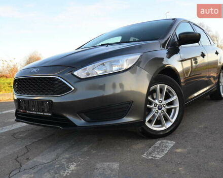 Сірий Форд Фокус, об'ємом двигуна 1 л та пробігом 125 тис. км за 6250 $, фото 9 на Automoto.ua