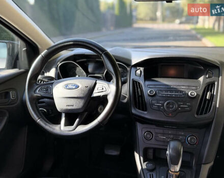 Серый Форд Фокус, объемом двигателя 2 л и пробегом 127 тыс. км за 7800 $, фото 2 на Automoto.ua
