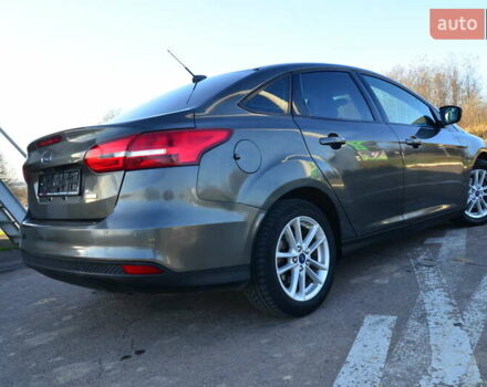 Сірий Форд Фокус, об'ємом двигуна 1 л та пробігом 125 тис. км за 6250 $, фото 34 на Automoto.ua