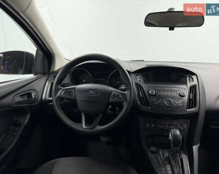 Серый Форд Фокус, объемом двигателя 2 л и пробегом 105 тыс. км за 8700 $, фото 13 на Automoto.ua