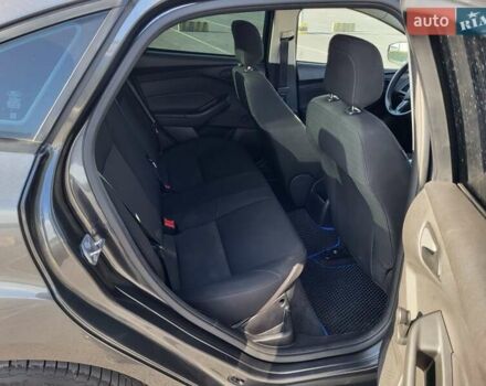 Сірий Форд Фокус, об'ємом двигуна 2 л та пробігом 149 тис. км за 8599 $, фото 52 на Automoto.ua