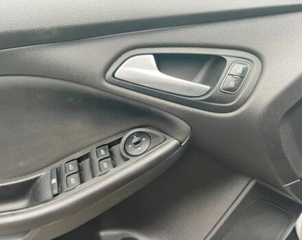 Серый Форд Фокус, объемом двигателя 2 л и пробегом 112 тыс. км за 7450 $, фото 7 на Automoto.ua