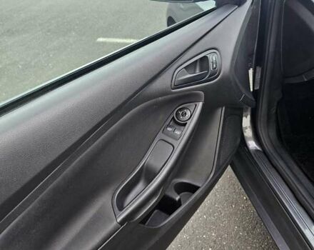 Серый Форд Фокус, объемом двигателя 2 л и пробегом 161 тыс. км за 8300 $, фото 1 на Automoto.ua