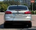 Сірий Форд Фокус, об'ємом двигуна 2 л та пробігом 189 тис. км за 8000 $, фото 4 на Automoto.ua
