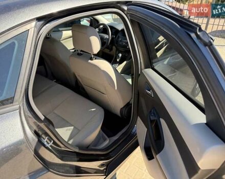 Серый Форд Фокус, объемом двигателя 0.99 л и пробегом 70 тыс. км за 7799 $, фото 15 на Automoto.ua