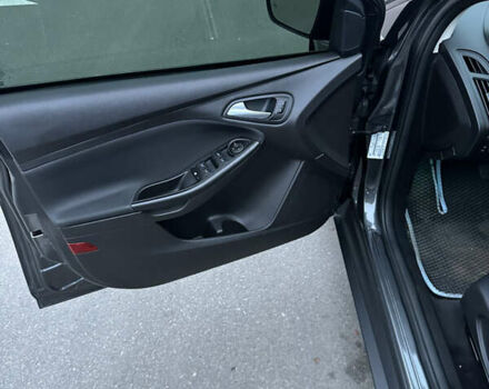 Серый Форд Фокус, объемом двигателя 2 л и пробегом 78 тыс. км за 9800 $, фото 7 на Automoto.ua