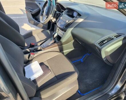 Сірий Форд Фокус, об'ємом двигуна 2 л та пробігом 149 тис. км за 8599 $, фото 51 на Automoto.ua