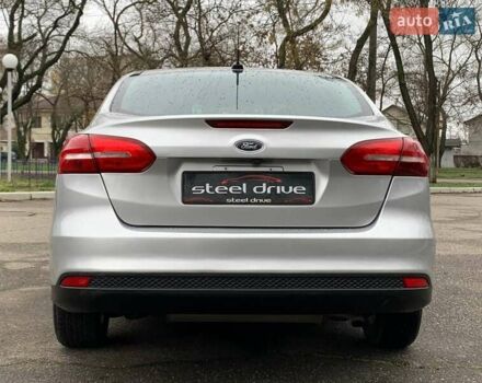 Серый Форд Фокус, объемом двигателя 2 л и пробегом 113 тыс. км за 8499 $, фото 5 на Automoto.ua