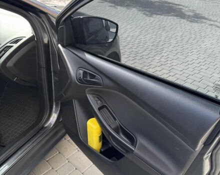 Сірий Форд Фокус, об'ємом двигуна 2 л та пробігом 57 тис. км за 11500 $, фото 10 на Automoto.ua