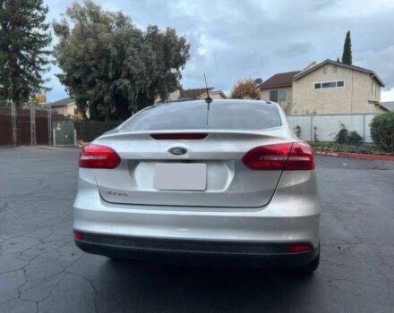 Серый Форд Фокус, объемом двигателя 2 л и пробегом 32 тыс. км за 6400 $, фото 4 на Automoto.ua