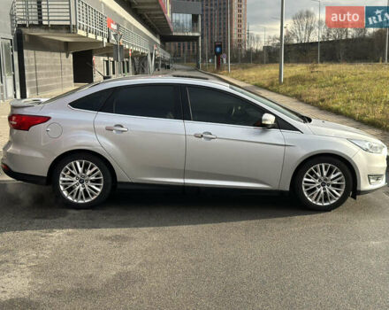 Сірий Форд Фокус, об'ємом двигуна 2 л та пробігом 73 тис. км за 10999 $, фото 7 на Automoto.ua