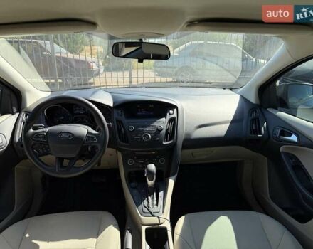 Серый Форд Фокус, объемом двигателя 0.99 л и пробегом 70 тыс. км за 7799 $, фото 13 на Automoto.ua