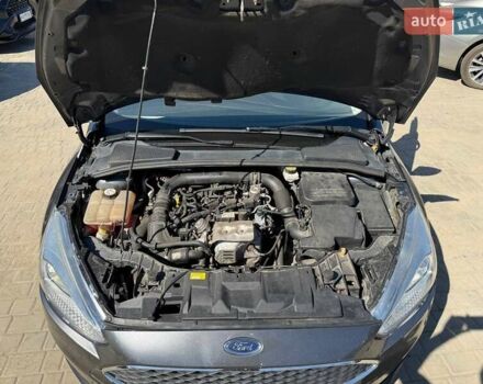 Серый Форд Фокус, объемом двигателя 0.99 л и пробегом 70 тыс. км за 7799 $, фото 4 на Automoto.ua