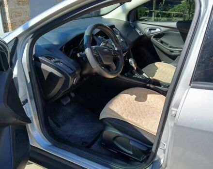 Серый Форд Фокус, объемом двигателя 2 л и пробегом 121 тыс. км за 9800 $, фото 12 на Automoto.ua