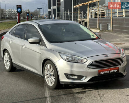 Сірий Форд Фокус, об'ємом двигуна 2 л та пробігом 73 тис. км за 10999 $, фото 2 на Automoto.ua
