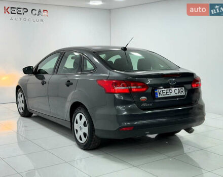 Серый Форд Фокус, объемом двигателя 2 л и пробегом 105 тыс. км за 8700 $, фото 3 на Automoto.ua