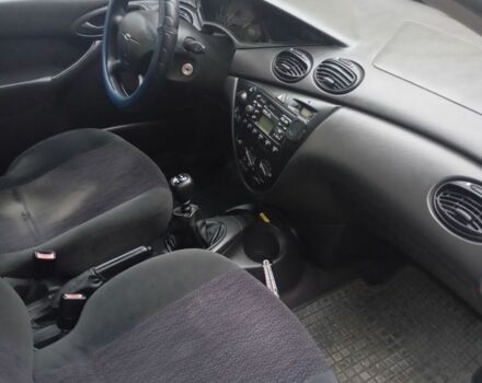 Серый Форд Фокус, объемом двигателя 1.8 л и пробегом 398 тыс. км за 1050 $, фото 11 на Automoto.ua