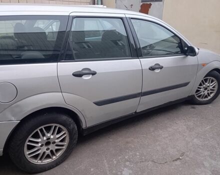 Серый Форд Фокус, объемом двигателя 1.8 л и пробегом 398 тыс. км за 1050 $, фото 1 на Automoto.ua