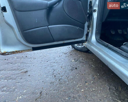 Серый Форд Фокус, объемом двигателя 1.8 л и пробегом 240 тыс. км за 1400 $, фото 12 на Automoto.ua