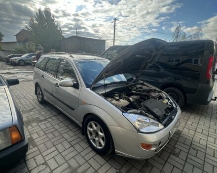 Серый Форд Фокус, объемом двигателя 1.8 л и пробегом 400 тыс. км за 2700 $, фото 4 на Automoto.ua