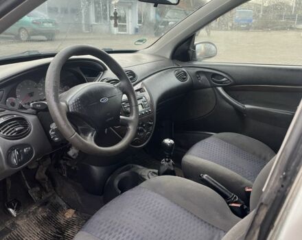 Сірий Форд Фокус, об'ємом двигуна 1.8 л та пробігом 350 тис. км за 1350 $, фото 4 на Automoto.ua