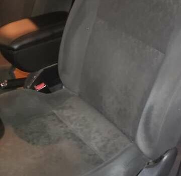 Сірий Форд Фокус, об'ємом двигуна 1.6 л та пробігом 280 тис. км за 3500 $, фото 7 на Automoto.ua