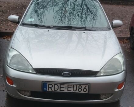 Серый Форд Фокус, объемом двигателя 1 л и пробегом 284 тыс. км за 1667 $, фото 1 на Automoto.ua