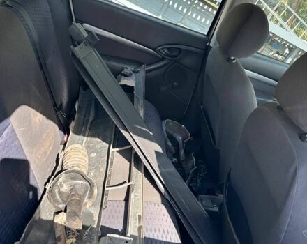 Сірий Форд Фокус, об'ємом двигуна 1.6 л та пробігом 180 тис. км за 800 $, фото 3 на Automoto.ua