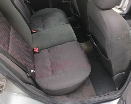 Сірий Форд Фокус, об'ємом двигуна 1.8 л та пробігом 414 тис. км за 1500 $, фото 15 на Automoto.ua