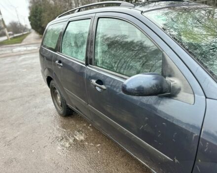 Серый Форд Фокус, объемом двигателя 1.6 л и пробегом 426 тыс. км за 2600 $, фото 3 на Automoto.ua